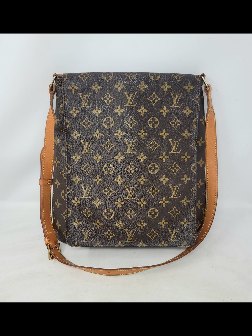 Louis Vuitton Musette Salsa GM Monogram Canvas Shoulder Crossbody Bag Auth AS191